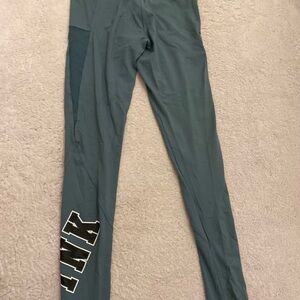 Victoria Secret Pink Workout Leggings